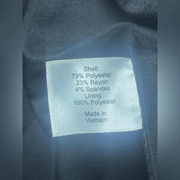 Lane Bryant Women's Black "The Bryant Blazer," Size 12,Button Closure - Picture 9 of 10